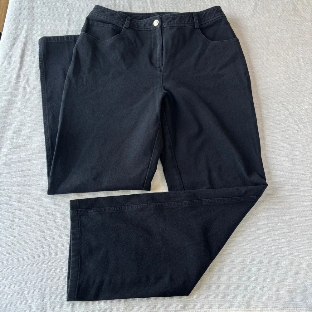 St. John Sport Womens Black Straight Leg Pants Gold‎ Hardware Size 6 Made in USA